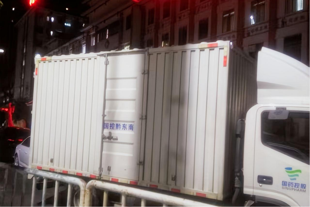 2b43bd8abc7649668bba010eaa77a139